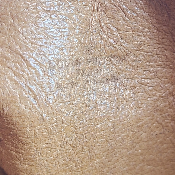 Louis Vuitton Brown and Gold Monogram Wristlet - Picture 5 of 8